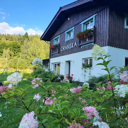 Oranska Bed & Breakfast *
