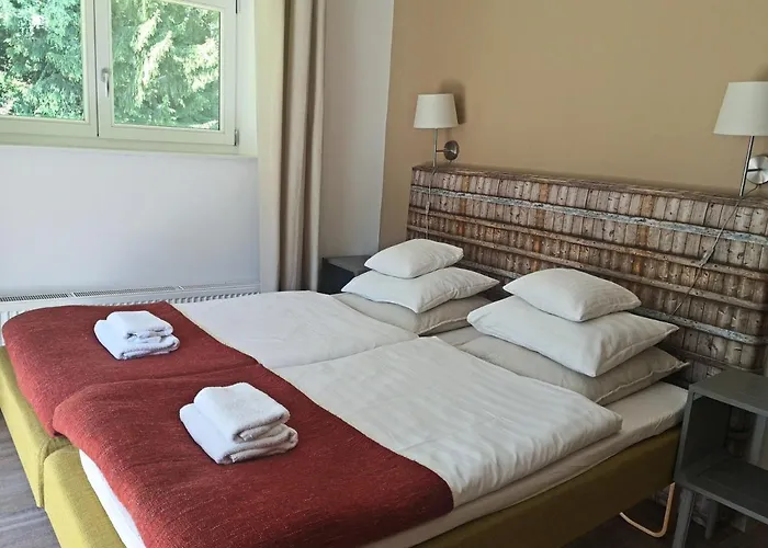 Oda ve Kahvaltı Oranska 3*